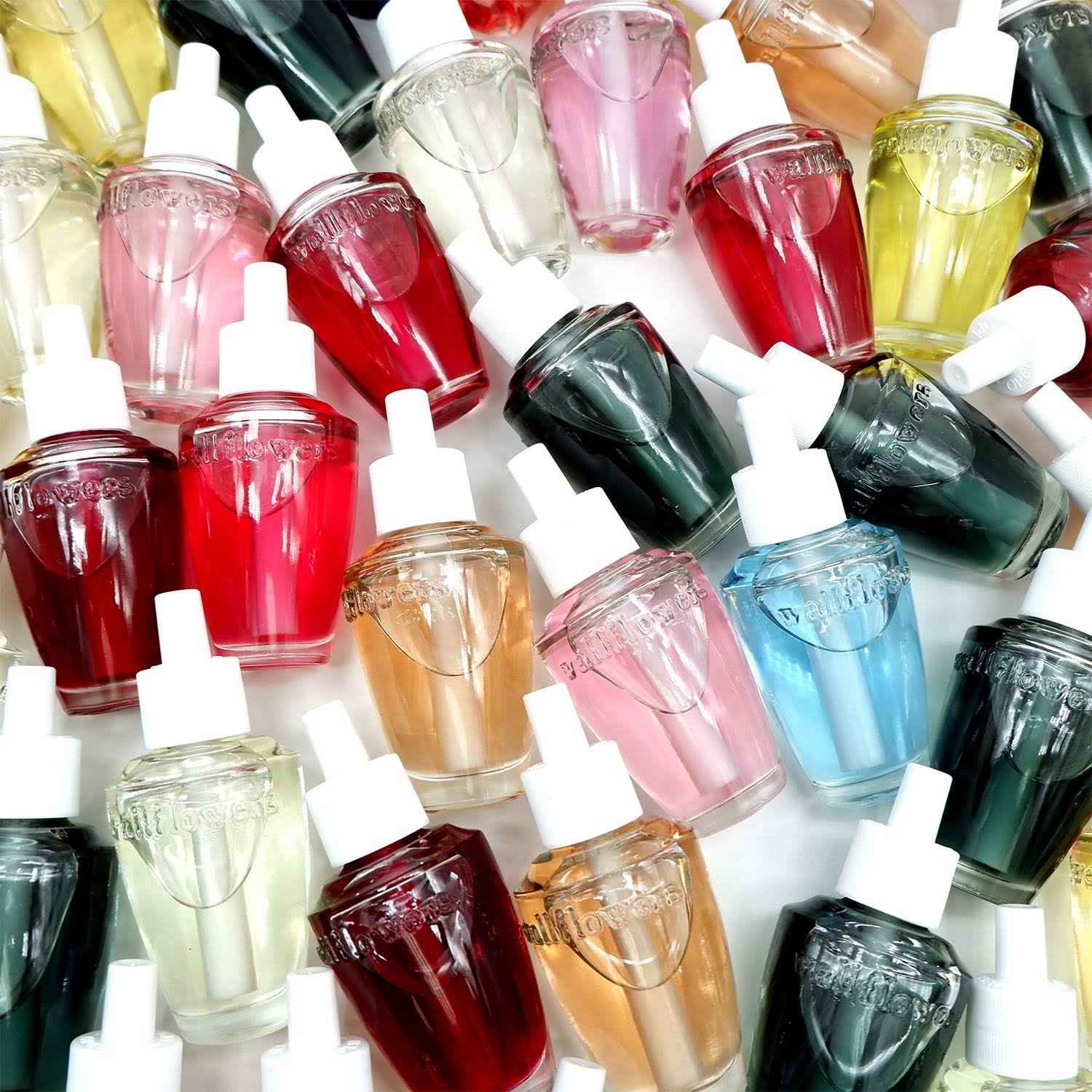 Bath and Body Works 3-Pack Wallflowers Fragrance Refills (Assorted Mystery Scents, Flat Bottom) - Product image 1