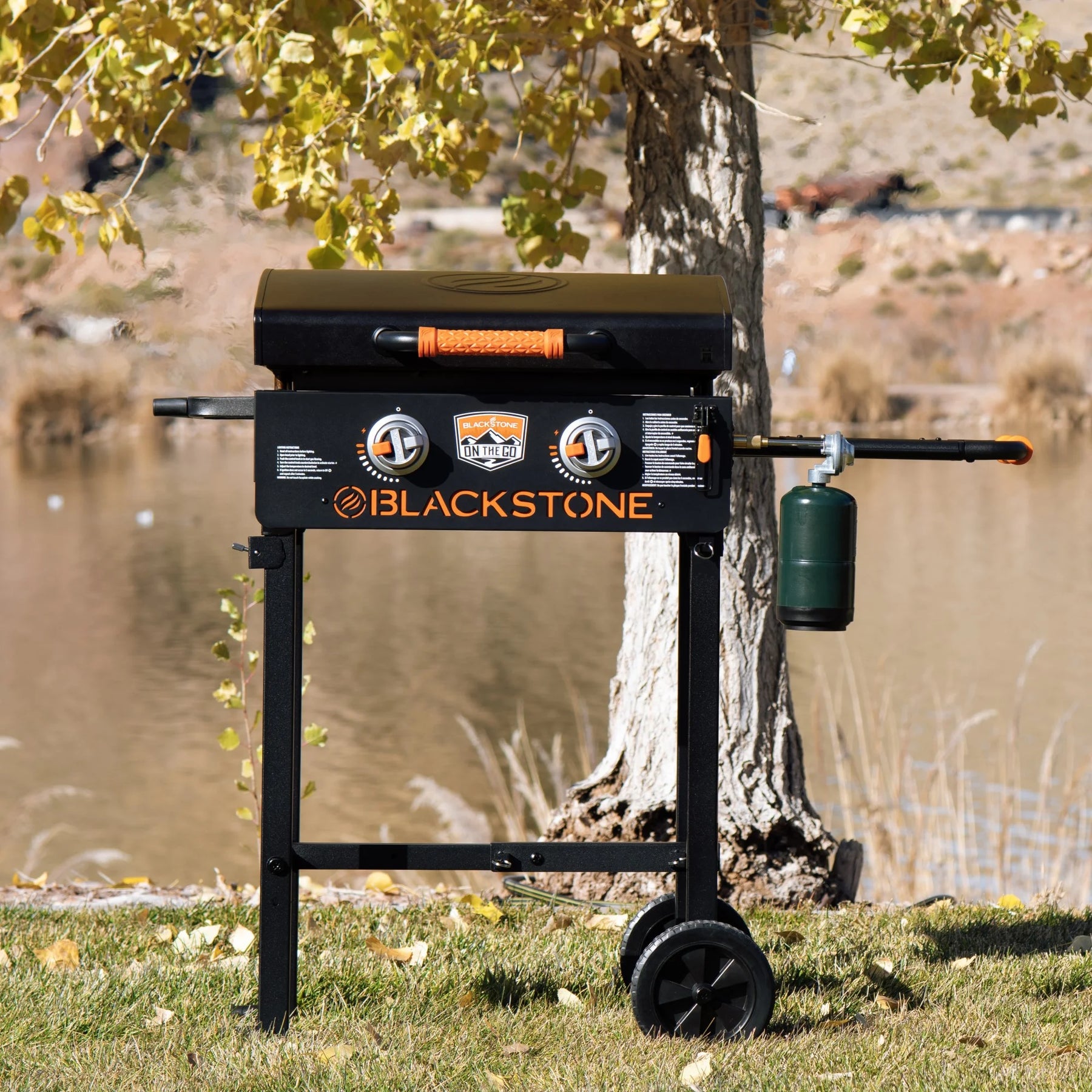 Blackstone on the Go 2 - Burner 22" Cart Griddle with Folding Legs - Product image 2