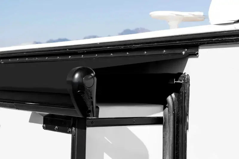 Carefree/Co. HI0666262TR Alpine 66' Blck/Blk Tn Rl