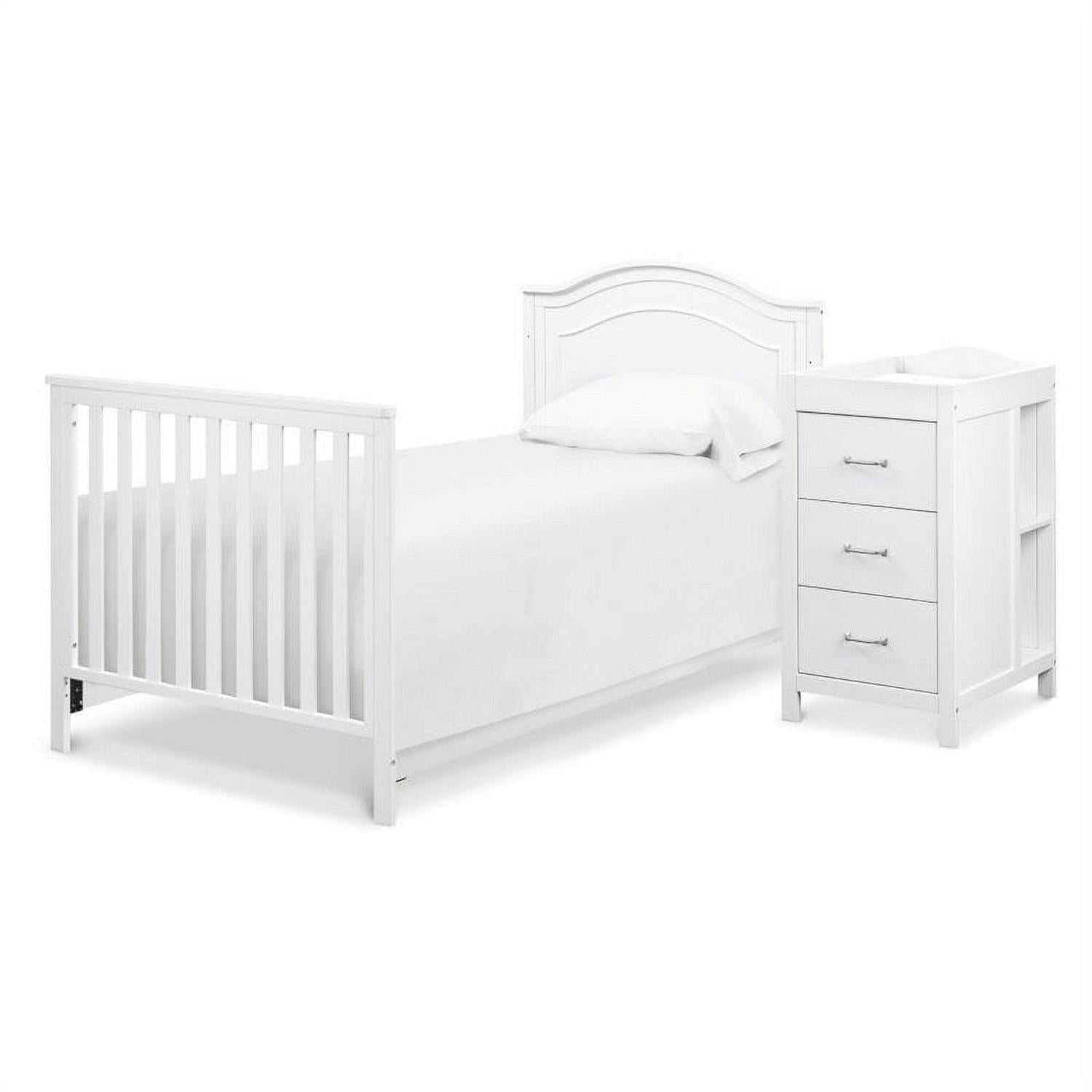 Davinci Charlie 4 - in - 1 Convertible Mini Crib & Changer in White - Product image 10